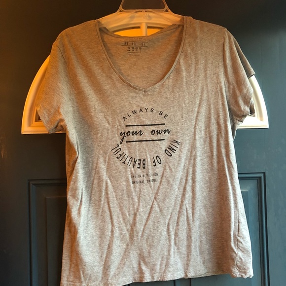 Primark Atmosphere Gray Tee - Picture 1 of 3